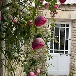 公寓 Fenetre Sur Cour 拉弗洛特