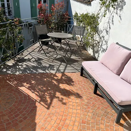 Lägenhet Fenetre Sur Cour *