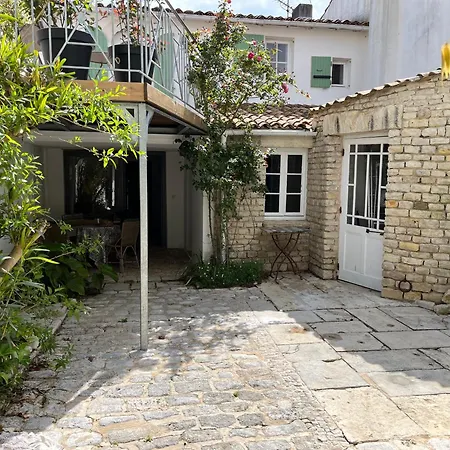 Apartment Fenetre Sur Cour